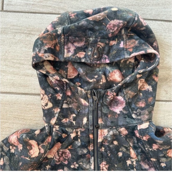Lululemon Scuba Hoodie Light Cotton Fleece Frosted Rose Multi Size 8 - Picture 6 of 9